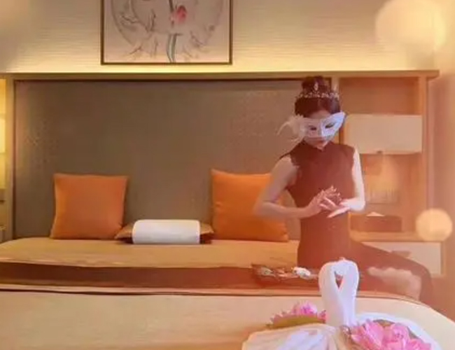 我在武汉硚口体验了下高端男士按摩spa会馆，私人会所花样超多